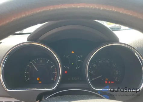 2011 Toyota Highlander Base из США, поврежденный, VIN 5TDZK3EH8BS024435